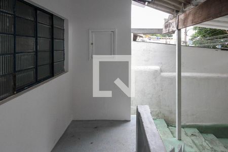 Casa para alugar com 100m², 2 quartos e 1 vagaVaranda de entrada