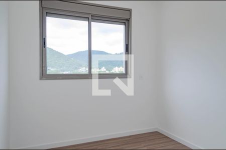Quarto de apartamento para alugar com 2 quartos, 67m² em Cacupé, Florianópolis