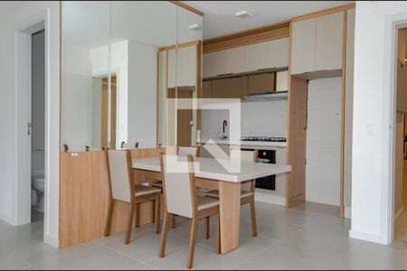 Sala de apartamento para alugar com 2 quartos, 67m² em Cacupé, Florianópolis