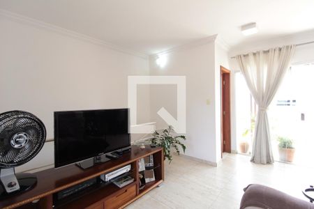 Sala de TV de apartamento à venda com 3 quartos, 180m² em Santa Rosa, Belo Horizonte