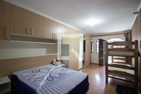 Quarto 2 de casa para alugar com 2 quartos, 110m² em Parque Savoy City, São Paulo