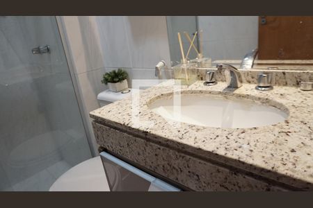 Banheiro Social de apartamento à venda com 3 quartos, 83m² em Jacarepaguá, Rio de Janeiro