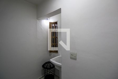 Lavanderia de casa à venda com 3 quartos, 130m² em Chácara Mafalda, São Paulo