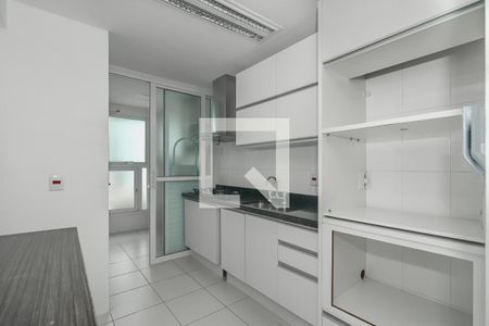 Cozinha de apartamento para alugar com 3 quartos, 80m² em Boa Vista, Porto Alegre