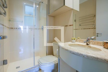 Apartamento para alugar com 80m², 3 quartos e 2 vagas Apartamento para alugar com 80m², 3 quartos e 2 vagasBanheiro