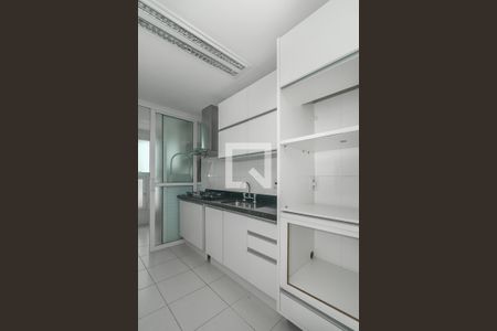 Cozinha de apartamento para alugar com 3 quartos, 80m² em Boa Vista, Porto Alegre