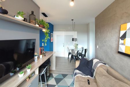 Sala de apartamento para alugar com 2 quartos, 48m² em Jardim Ipaussurama, Campinas