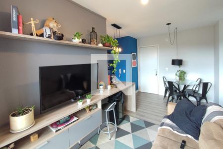 Sala de apartamento para alugar com 2 quartos, 48m² em Jardim Ipaussurama, Campinas