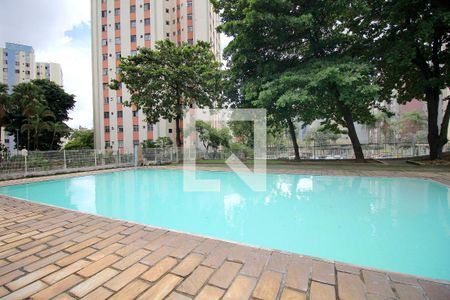 Apartamento para alugar com 66m², 2 quartos e 1 vagaÁrea comum - Piscina