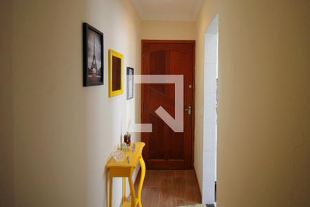 Apartamento para alugar com 66m², 2 quartos e 1 vagaCorredor entrada