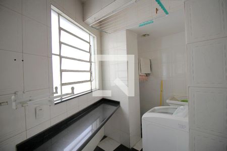 Apartamento para alugar com 66m², 2 quartos e 1 vagaÁrea de Serviço