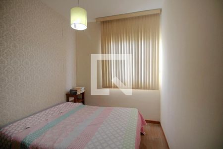 Apartamento para alugar com 66m², 2 quartos e 1 vagaQuarto 1