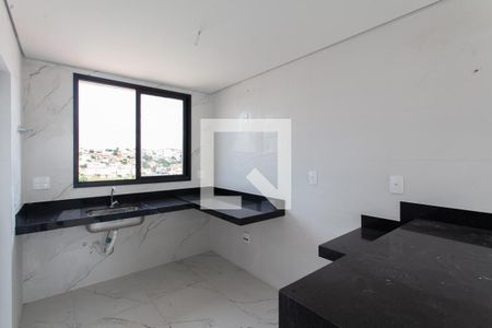 Apartamento à venda com 180m², 3 quartos e 4 vagasCozinha