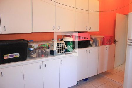 Casa à venda com 200m², 2 quartos e 2 vagasLavanderia