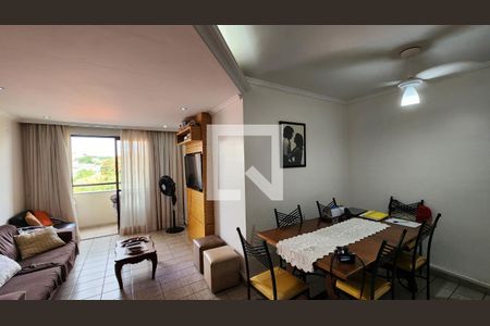 Sala de apartamento à venda com 3 quartos, 99m² em Retiro, Jundiaí