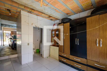 Casa à venda com 180m², 2 quartos e 1 vagaÁrea de Serviço