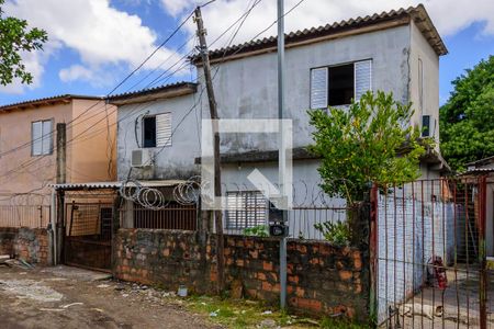 Casa à venda com 180m², 2 quartos e 1 vagaFachada