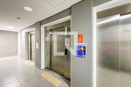 Apartamento à venda com 40m², 2 quartos e sem vaga Apartamento à venda com 40m², 2 quartos e sem vagaÁrea comum