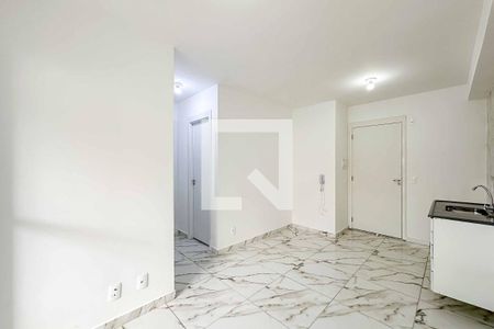 Apartamento à venda com 40m², 2 quartos e sem vaga Apartamento à venda com 40m², 2 quartos e sem vagaSala