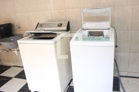 Casa à venda com 223m², 4 quartos e 3 vagasLavanderia