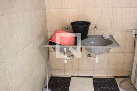 Casa à venda com 223m², 4 quartos e 3 vagasLavanderia