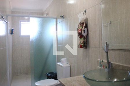 Casa à venda com 223m², 4 quartos e 3 vagasBanheiro da Suíte