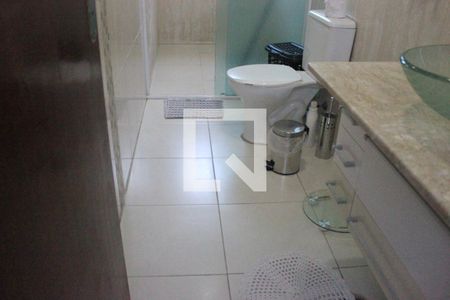 Casa à venda com 223m², 4 quartos e 3 vagasBanheiro da Suíte