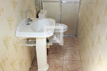 Casa à venda com 223m², 4 quartos e 3 vagasBanheiro 3