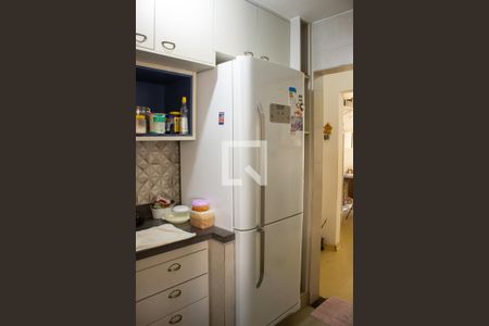 Apartamento à venda com 67m², 2 quartos e 1 vagaCozinha 