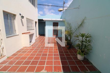 Casa à venda com 120m², 3 quartos e 2 vagasÁrea de Serviço