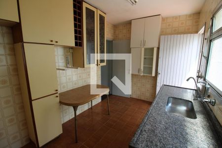 Casa à venda com 120m², 3 quartos e 2 vagasCozinha
