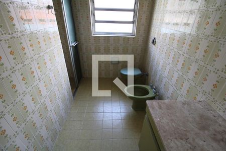 Casa à venda com 120m², 3 quartos e 2 vagasBanheiro 2