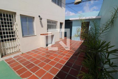 Casa à venda com 120m², 3 quartos e 2 vagasÁrea de Serviço