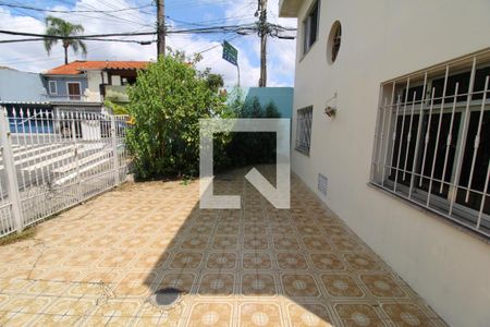 Casa à venda com 120m², 3 quartos e 2 vagasQuintal