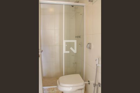 Apartamento à venda com 560m², 6 quartos e 7 vagas Apartamento à venda com 560m², 6 quartos e 7 vagasBanheiro Quarto 2