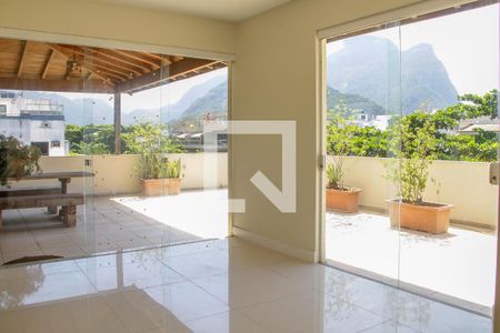 Apartamento à venda com 560m², 6 quartos e 7 vagas Apartamento à venda com 560m², 6 quartos e 7 vagasQuarto 1 suíte