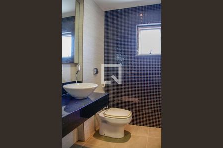 Apartamento à venda com 560m², 6 quartos e 7 vagas Apartamento à venda com 560m², 6 quartos e 7 vagasBanheiro Quarto 4 suíte