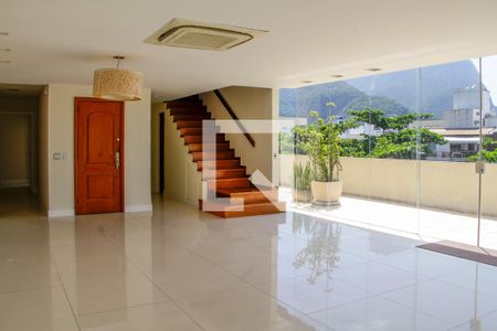 Sala de apartamento à venda com 6 quartos, 560m² em Barra da Tijuca, Rio de Janeiro