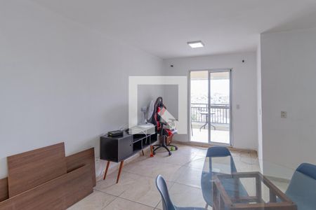Sala de apartamento para alugar com 3 quartos, 67m² em Vila da Oportunidade, Carapicuíba