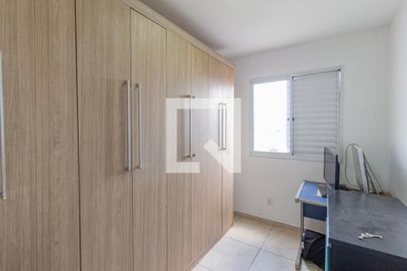 Quarto 1 de apartamento para alugar com 3 quartos, 67m² em Vila da Oportunidade, Carapicuíba