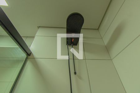 Apartamento à venda com 48m², 2 quartos e 1 vagaDetalhe do banheiro