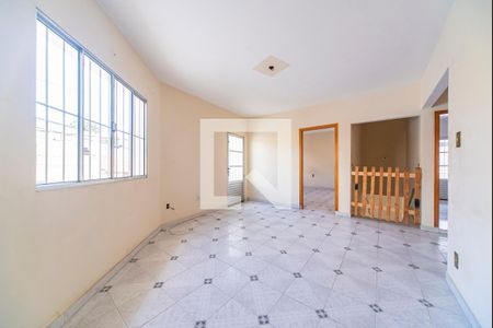 Sala de casa para alugar com 2 quartos, 80m² em Vila Alto de Santo André, Santo André