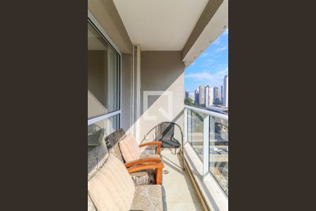 Apartamento à venda com 37m², 1 quarto e 1 vaga Apartamento à venda com 37m², 1 quarto e 1 vagaVaranda