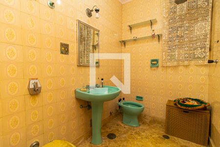 Apartamento à venda com 58m², 1 quarto e sem vagaBanheiro