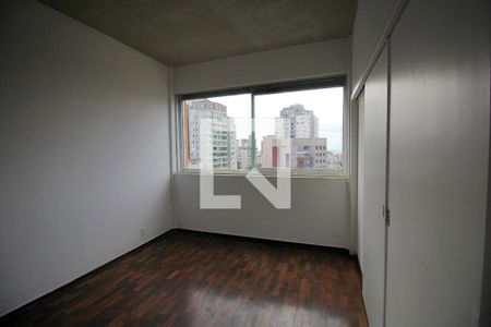 Quarto 1 de apartamento para alugar com 2 quartos, 90m² em Serra, Belo Horizonte