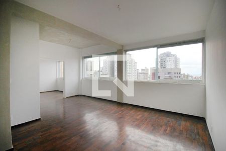 Sala de apartamento para alugar com 2 quartos, 90m² em Serra, Belo Horizonte