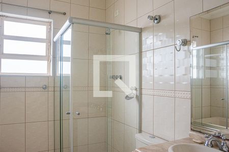 Casa à venda com 353m², 5 quartos e 6 vagasBanheiro