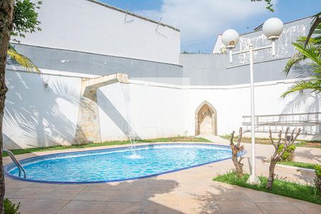 Casa à venda com 353m², 5 quartos e 6 vagasPiscina