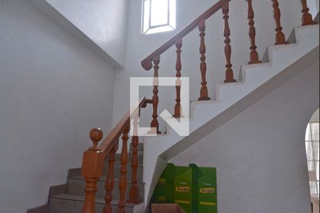 Escada Sala de casa à venda com 1 quarto, 100m² em Casa Branca, Santo André