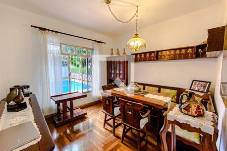 Sala de TV de casa à venda com 3 quartos, 256m² em Jardim da Glória, São Paulo